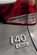 Hyundai i40 Station Wagon CRDi 2011 года (UK)
